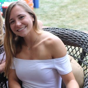 Meet your Posher, Kira